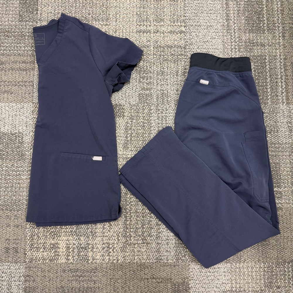 FIGS Casma and Kade cargo pants med/medium tall womens scrub set PO 2163